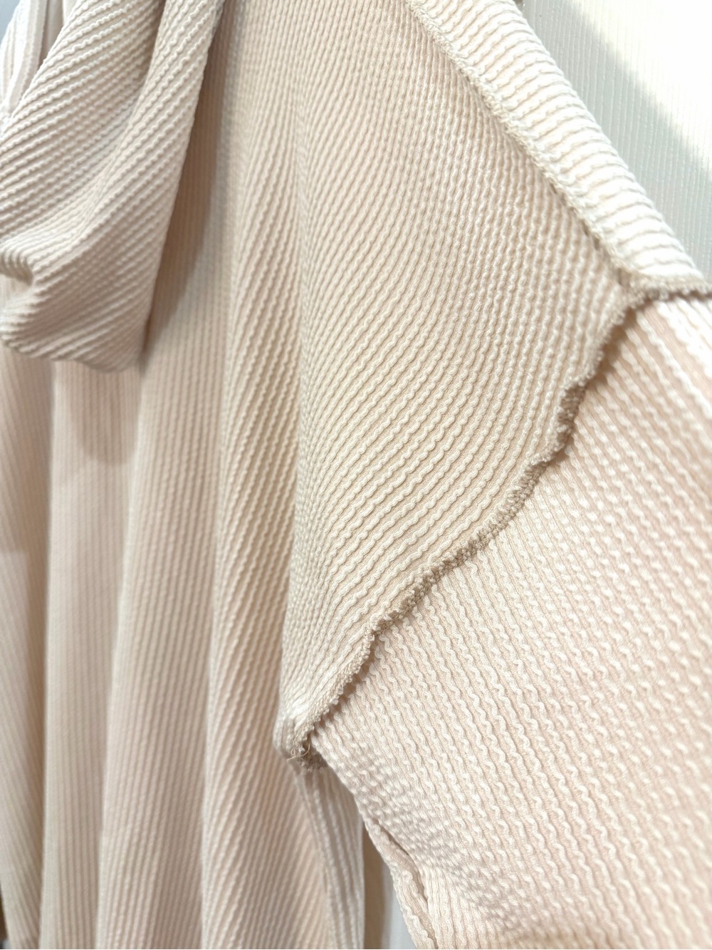 NWOT Heimish beige exposed seam Waffle Knit Hoodie Sz 3X - Picture 5 of 6